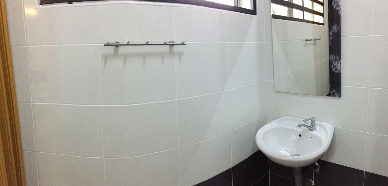 Ipoh Tzy'S Homestay Exterior foto